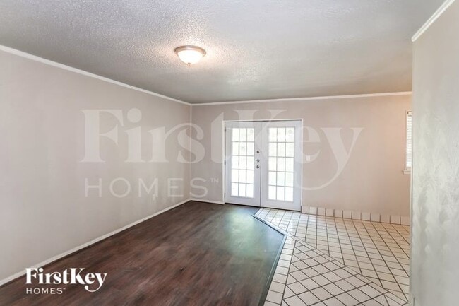 Photo - 616 Pinto Ln