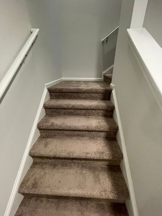 Photo - 3 bedroom home in Lexington area! Available in June