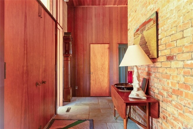 Photo - 189 Old Harbor Rd