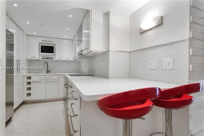Photo - 2401 Collins Ave Unit 2401 Collins Ave # 1110