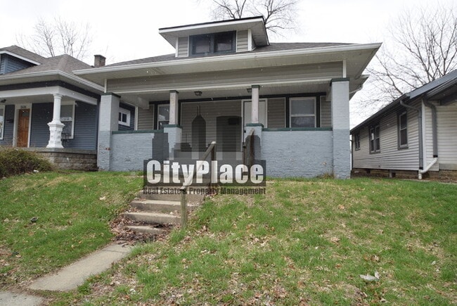 Photo - 1602 Spruce St