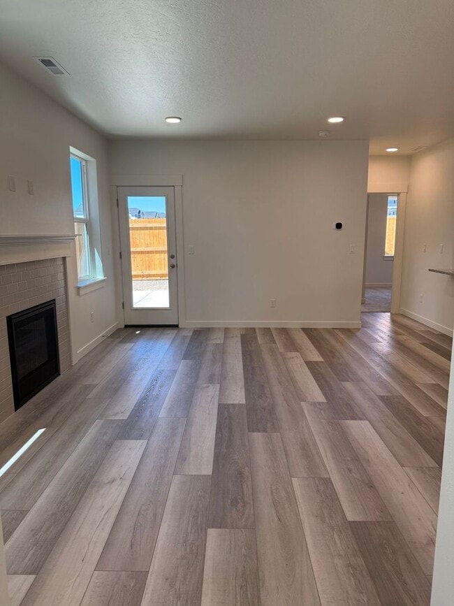 61073 Unity Pl
