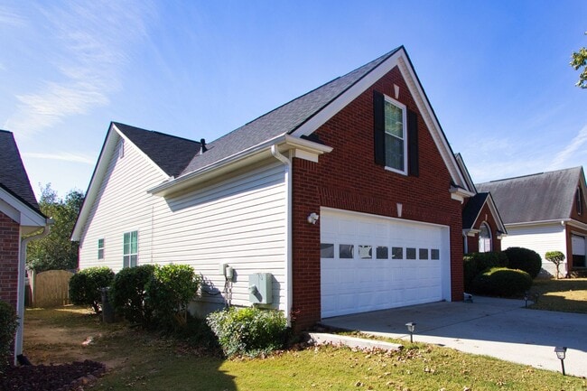 Photo - COMING SOON - Gwinnett County 3 Bedroom 2 ...