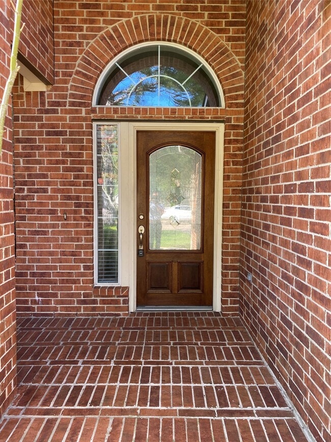 Photo - 18207 Linden Forest Ln
