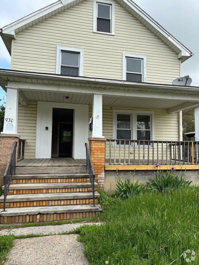 Building Photo - Charming 3-bedroom home, ready for you! Se...