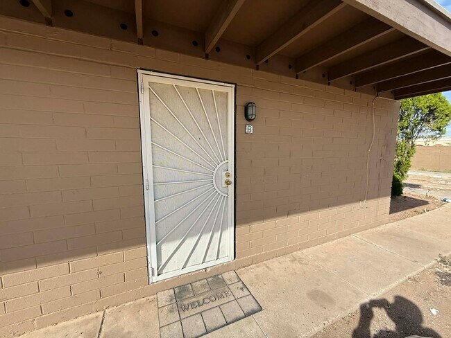 5433 E 30th St Unidad 1