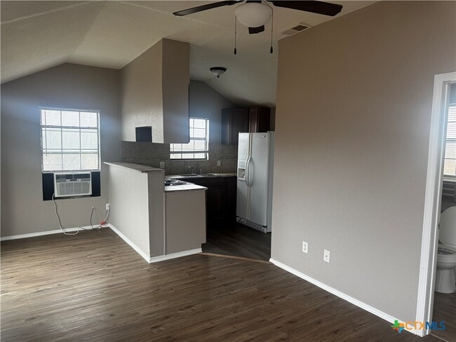 Photo - 1451 Offermann Hill Rd