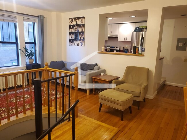 Huge Fenway/Kenmore 4BR/2BA w/heat inc! Ne... - Huge Fenway/Kenmore 4BR/2BA w/heat inc! Ne... Condominio