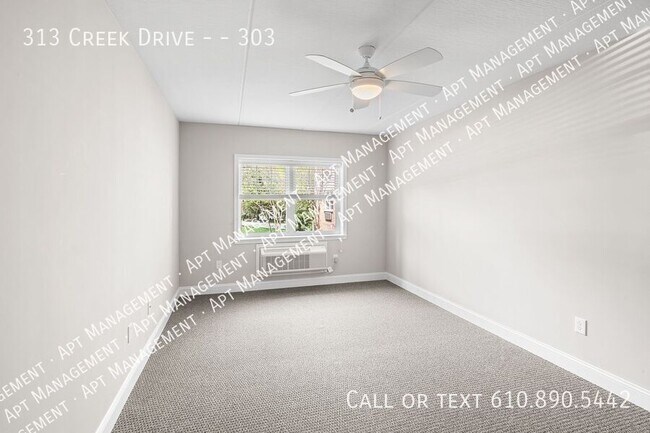 Photo - 313 Creek Dr Unit 303
