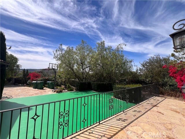 Photo - 21 Jewel Flower