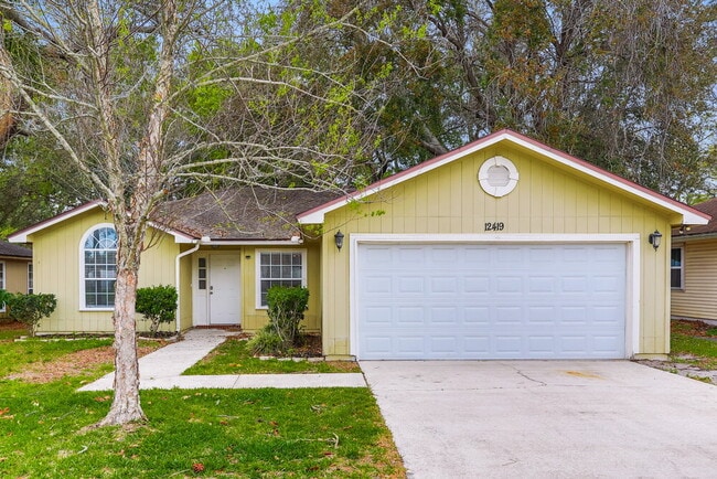 Building Photo - 12419 Long Lake Dr N