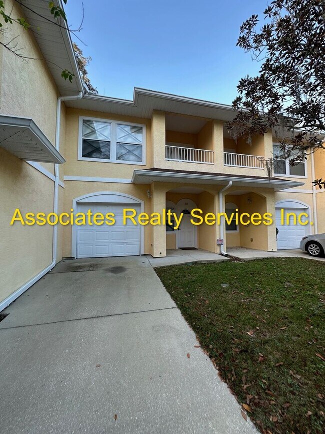 Photo - LOOK! Hot on the market! Spacious 2 bedroom condo in Mallorca Square! LOOK!