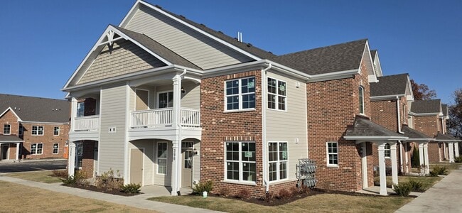 Building Photo - Douglas Fir-2Br/2Ba Rental Home-2nd Floor Unit TGE-394-Lot I - D2