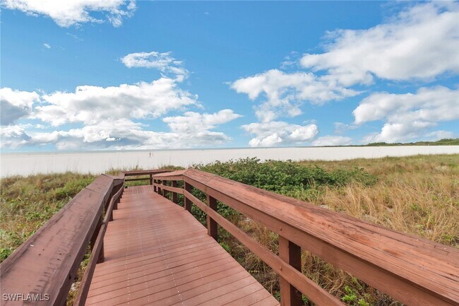 Photo - 220 Seaview Ct Unit 316