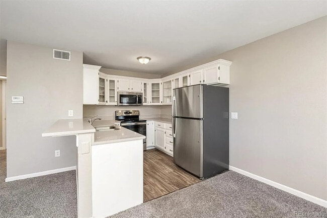 Photo - 701 Canyon Dr Unit 701