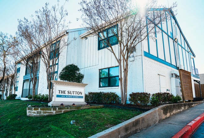 Photo - The Sutton on Park Lane