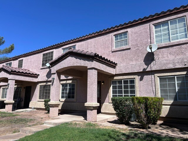 2501 Sierra Luna Ave