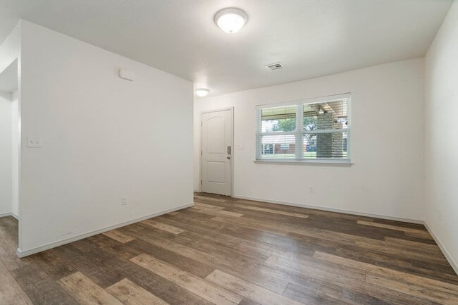 Photo - 5030 S Hudson Ave Unit 5032 S. Hudson Ave