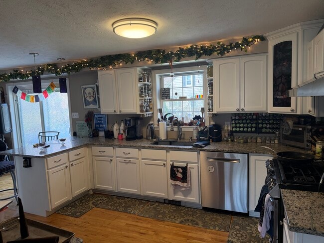 Kitchen with all stainless steel appliances. Including cutlery, utensils, pots and pans - 207 Pasture Dr
