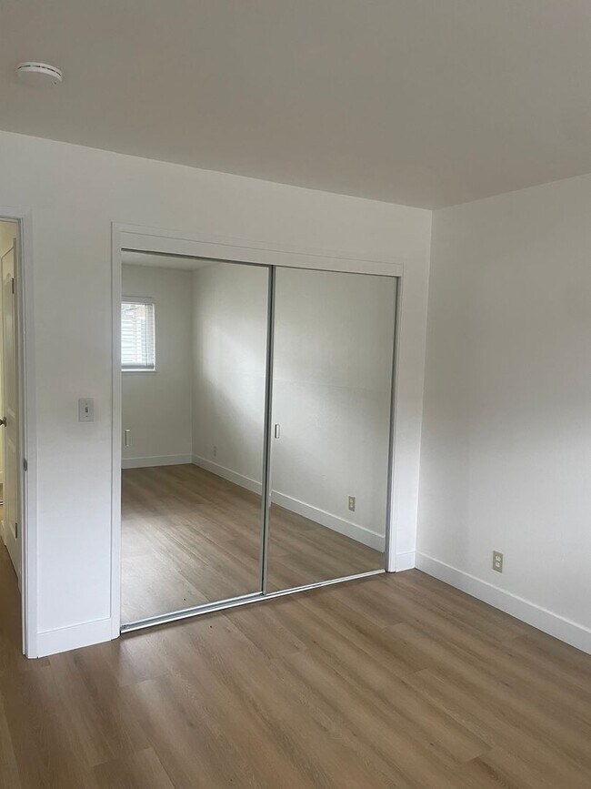 845 Hillsdale Ave Unit 2