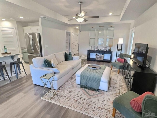 Photo - 4285 Castille Ave