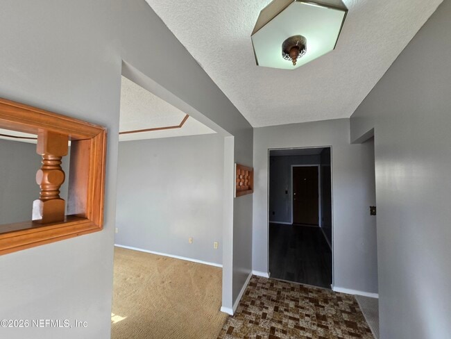 Photo - 5639 Sophist Cir N