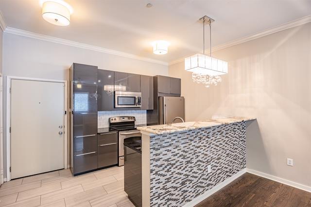 Photo - 3015 Bryan St Unidad 2D