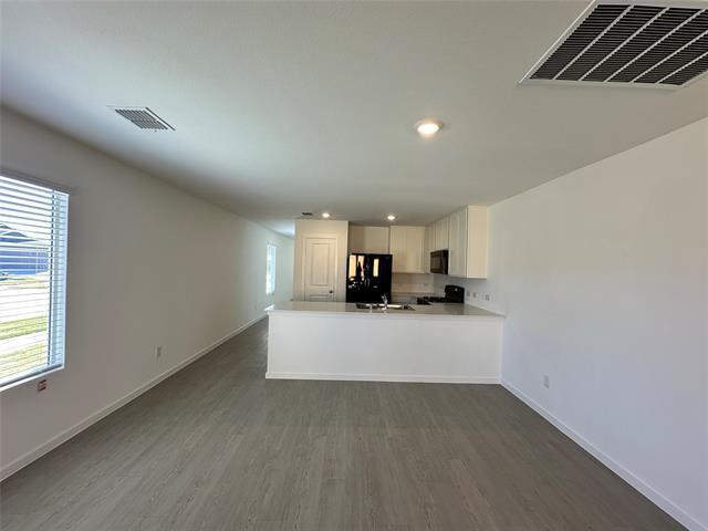 Photo - 1037 Raintree Rd