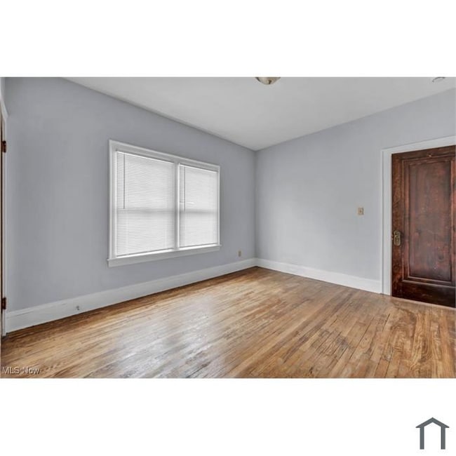 Photo - 3570 E 151st St Unit 3570 E 151st St-DN