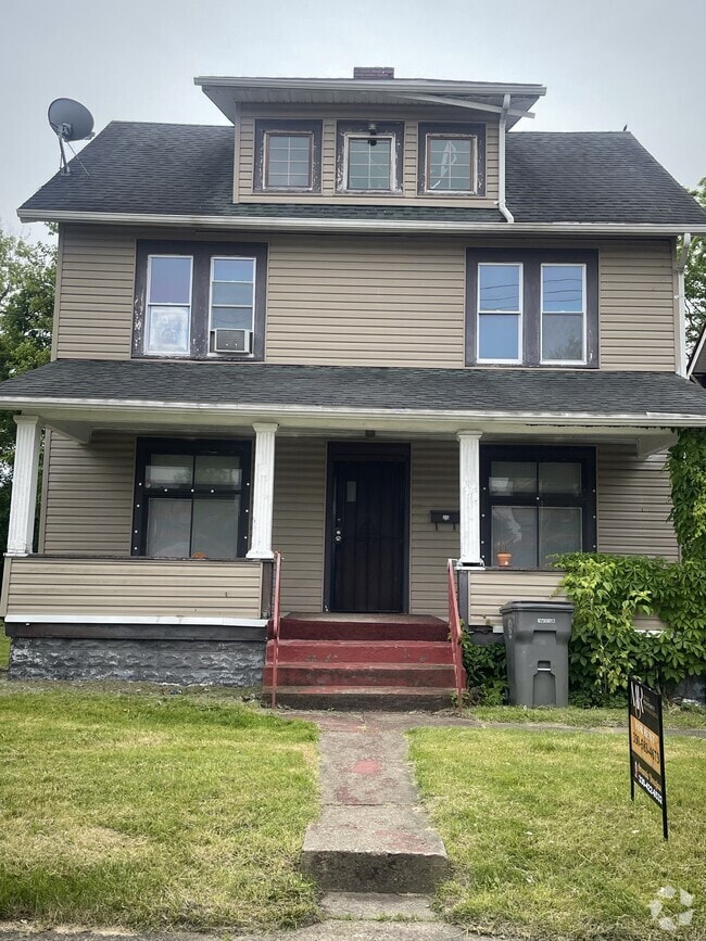Building Photo - 733 Crandall Ave Rental