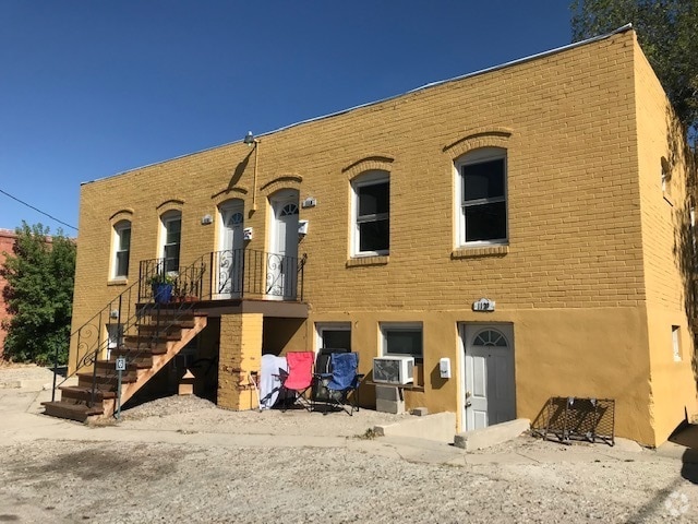 Building Photo - 1118 E 1st St Unit 1118 Rental