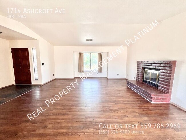 Photo - $1,950 Fowler & Gettysburg, 3 Bedroom Home...