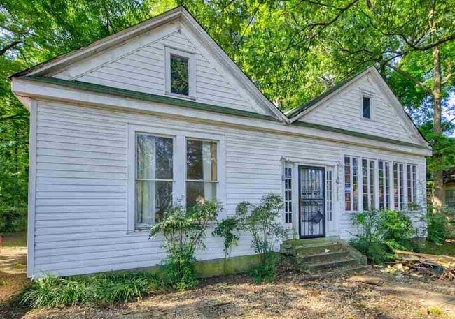 Building Photo - 3459 Spottswood Ave