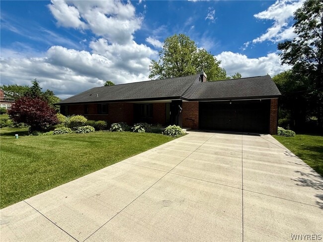 Photo - 5125 Forest Rd