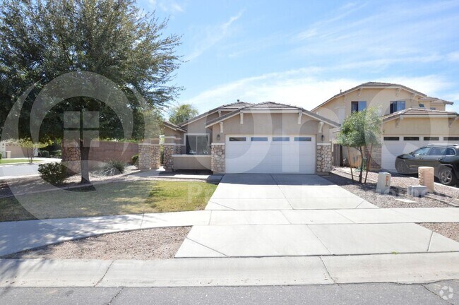 Building Photo - 3033 E Tonto Dr Rental