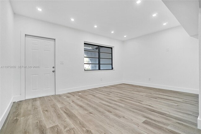 Photo - 3041 NW 15th St Unit 3041