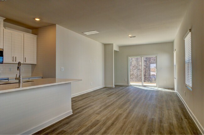 Photo - 5037 Poplin Vly