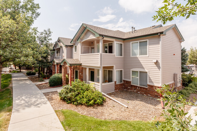 Building Photo - Fox Meadows Rental