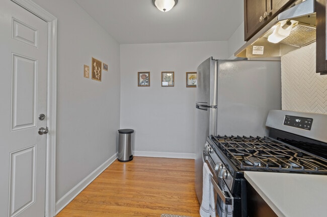 Photo - 6443 N Hamilton Ave Unit 2i