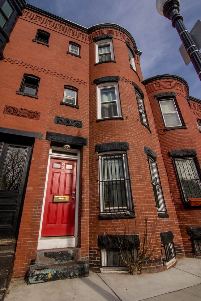 Photo - 83 Windsor St Unit 1