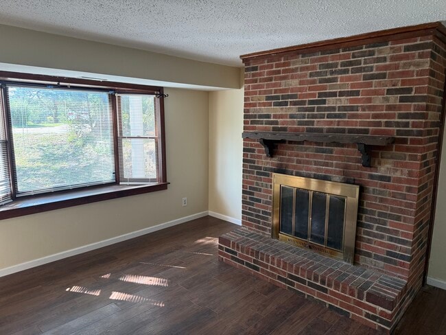 Photo - 329 Jefferson Ave