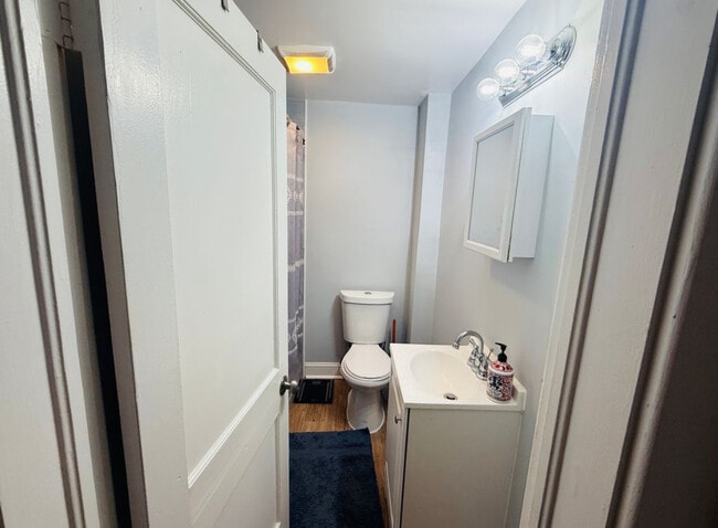 Photo - 7326 Montgomery Rd