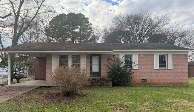 Building Photo - 3/1 In Town Creek Coming Soon!