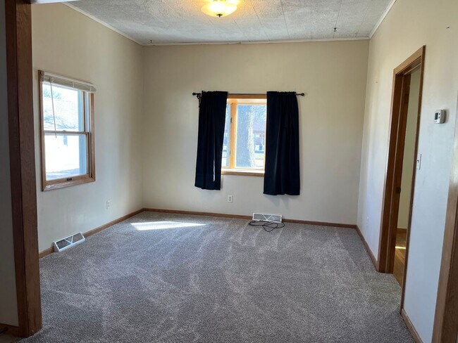 Photo - 4 Bedroom/2 Bath House For Rent in Harrisburg, SD!!