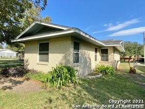 Photo - 303 Gaiety Ln