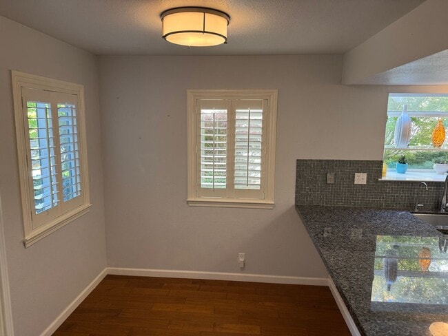Photo - Beautiful 3bd/2.5 bath Single Family Home