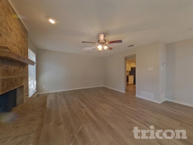 Photo - 616 Via Miramonte