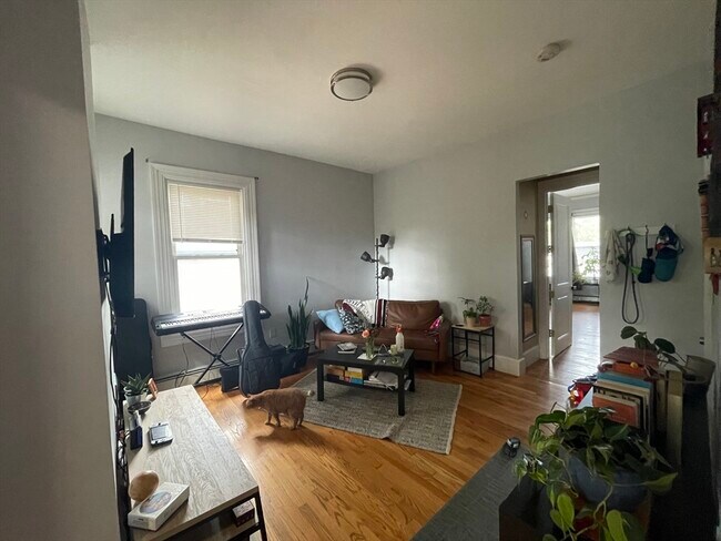 Photo - 43 Clifford St Unit 2