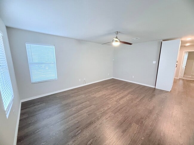 Photo - 1403 W Virginia St