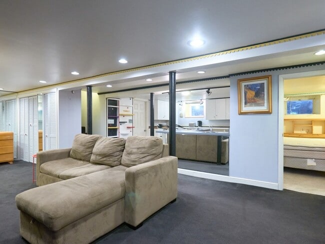 Photo - 18 Atherton Rd Unidad G